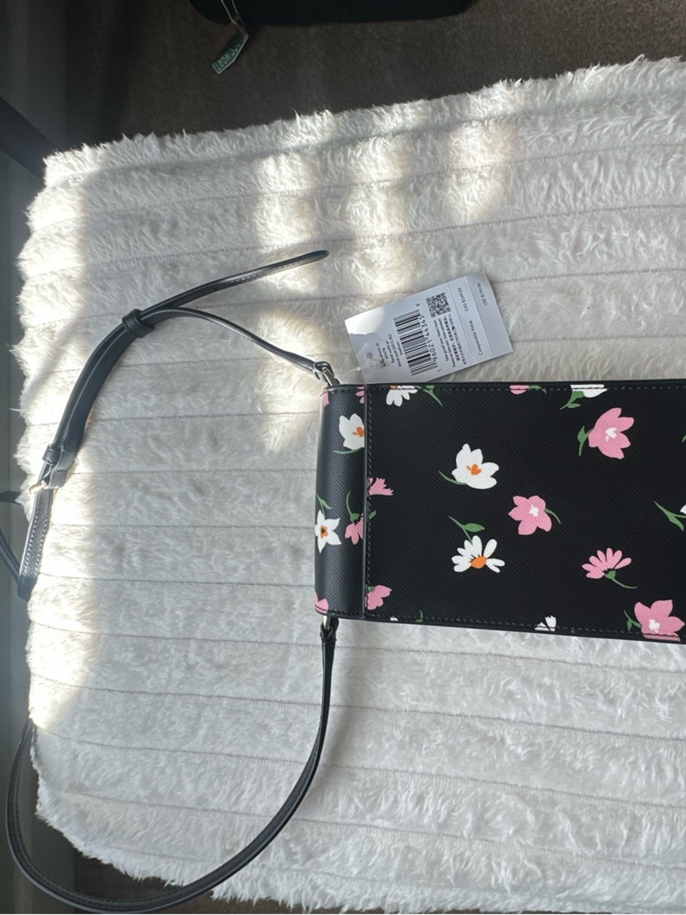 kate spade Black Floral Crossbody Phone Pouch - Picture 2 of 4